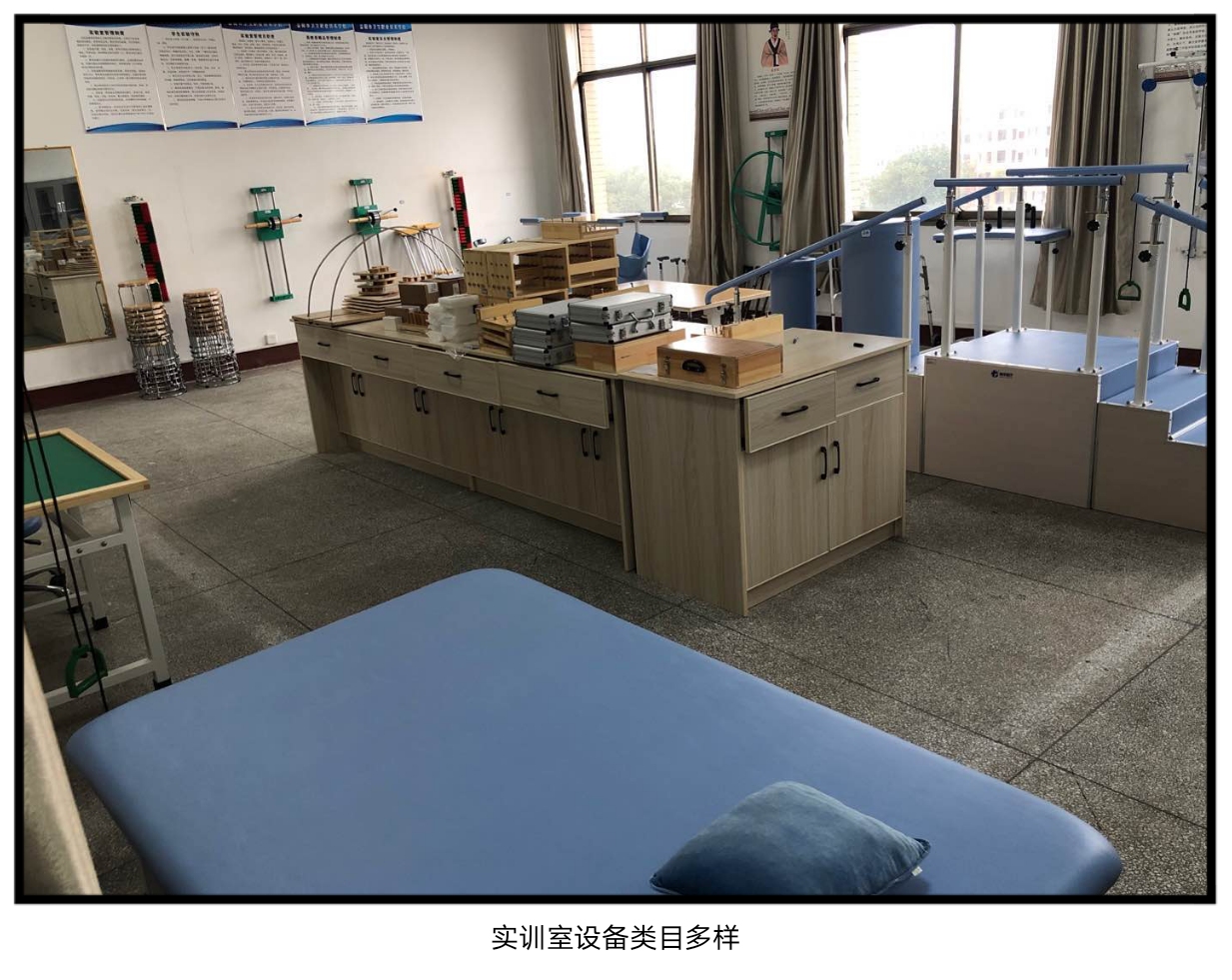 大力推进中职专业实训室建设 培养适应型专业技术人才(图1)